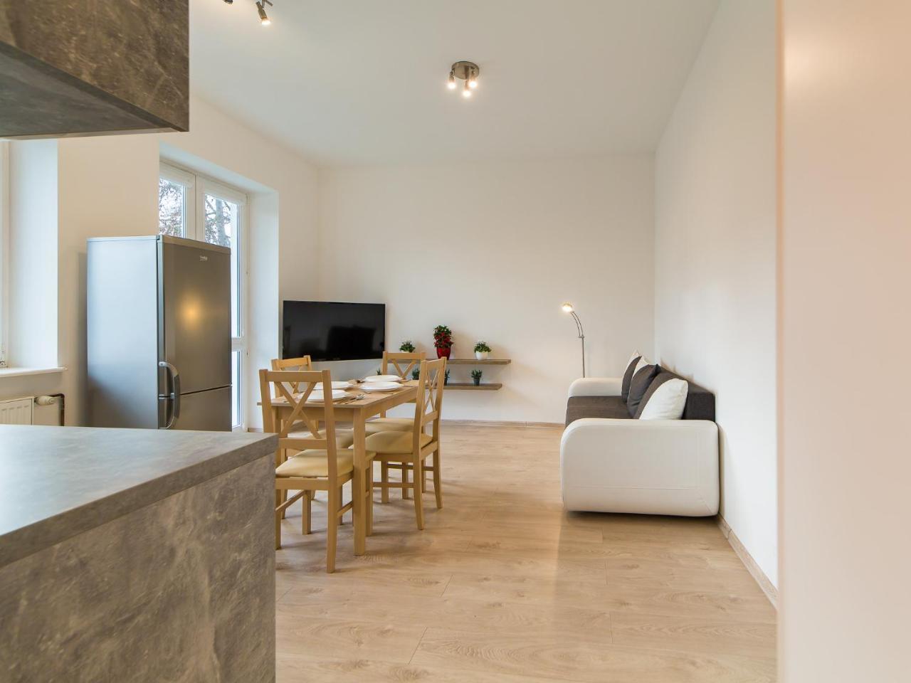 Apartment Feniks Spa Apartments 4 By Jantar Apartamenty Kolobrzeg Kolobrzeg